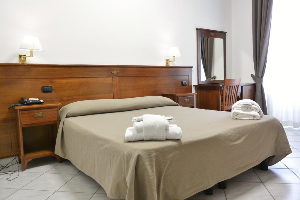 Hotel Trentina Milan Bilik gambar