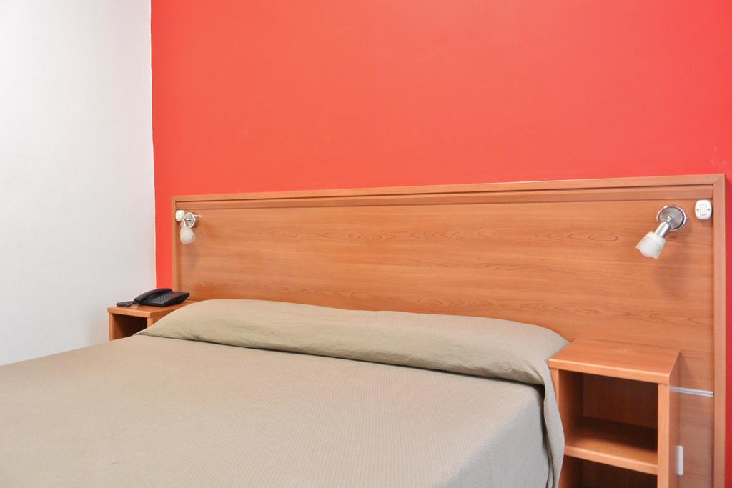 Hotel Trentina Milan Luaran gambar