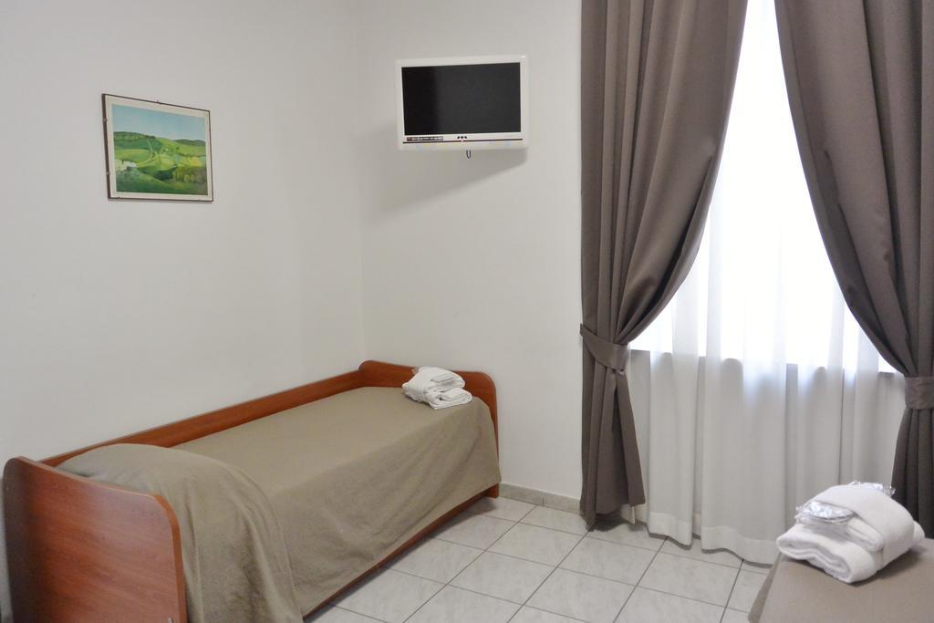 Hotel Trentina Milan Luaran gambar