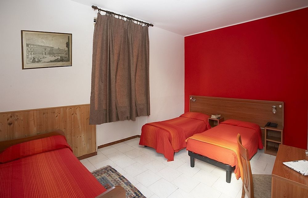 Hotel Trentina Milan Luaran gambar